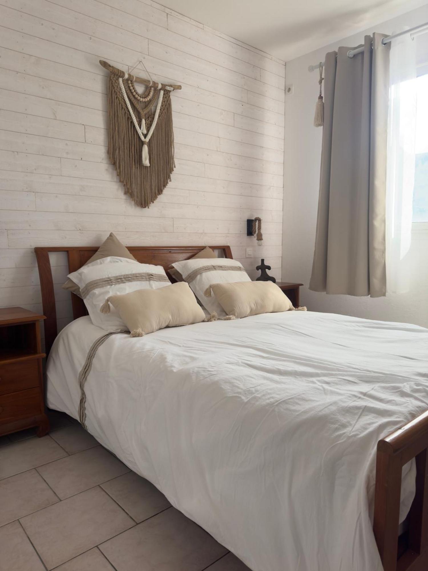 Cozy Caze Apartment Saint-Joseph Bagian luar foto