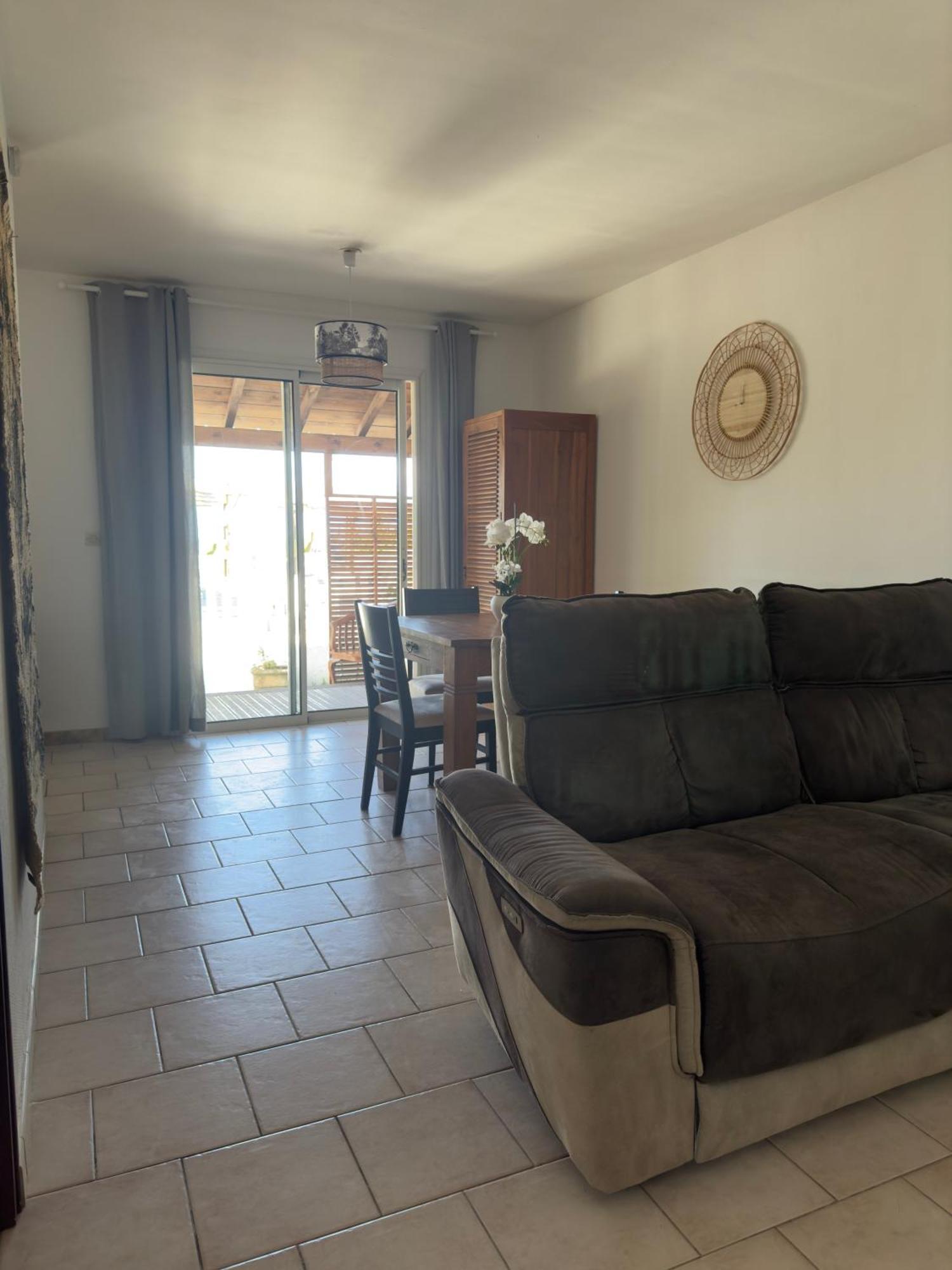 Cozy Caze Apartment Saint-Joseph Bagian luar foto