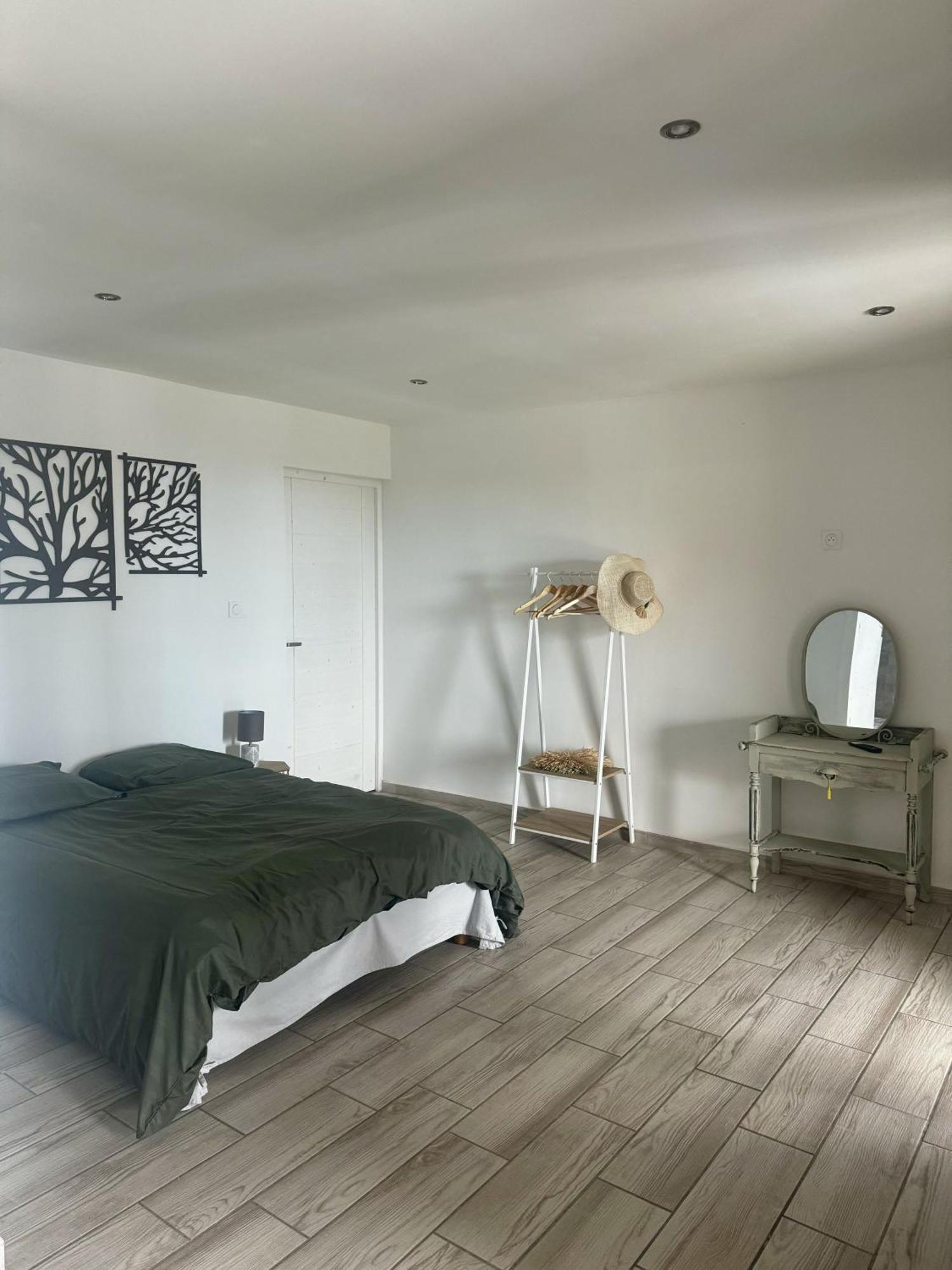 Cozy Caze Apartment Saint-Joseph Bagian luar foto