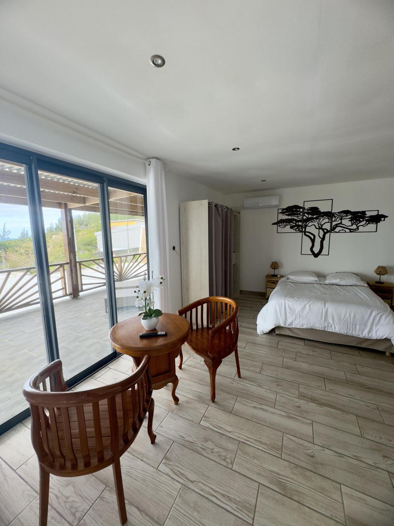Cozy Caze Apartment Saint-Joseph Bagian luar foto
